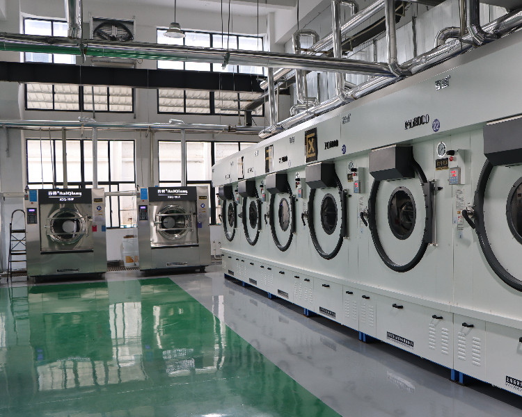 酒店布草血漬清洗全攻略 百?gòu)?qiáng)分享